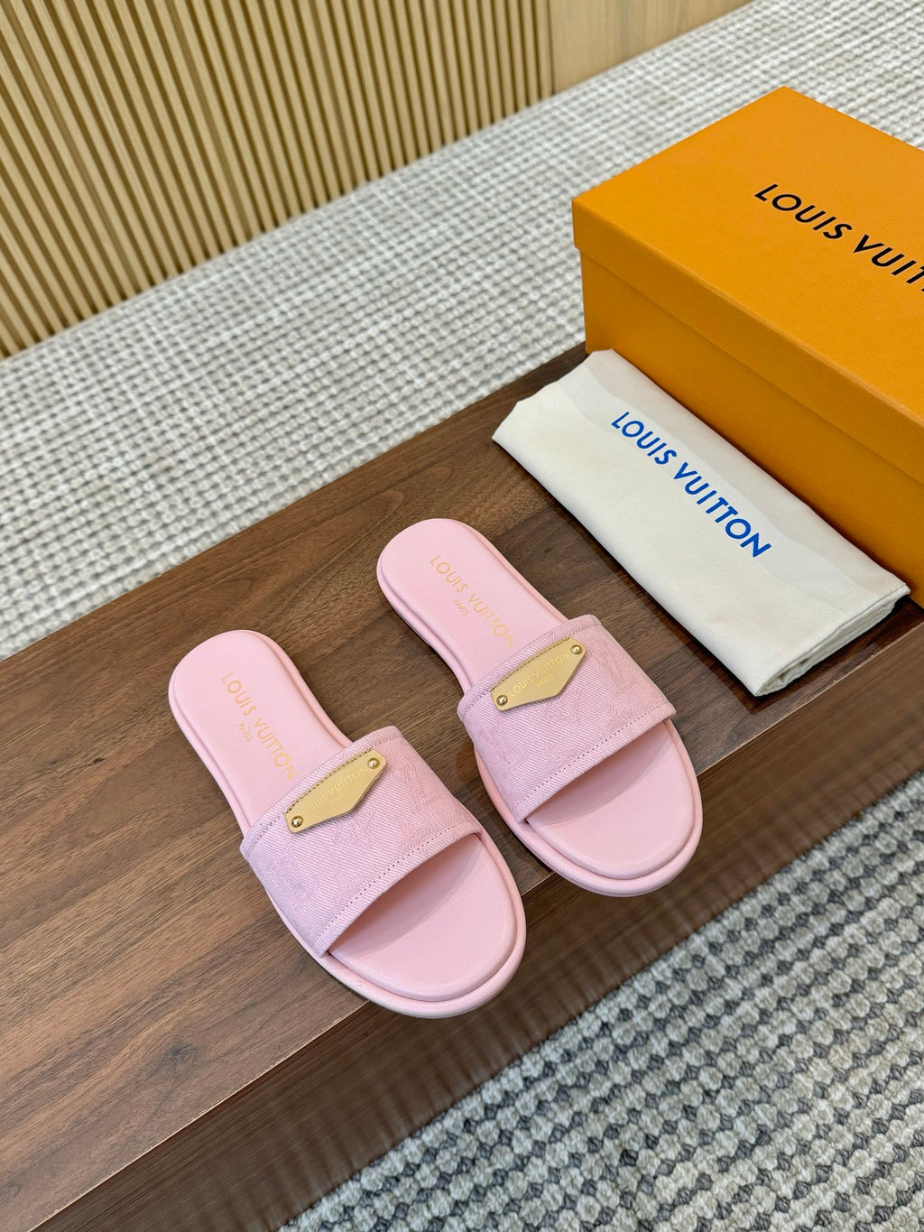 245RE3Z Popular high-quality shoes