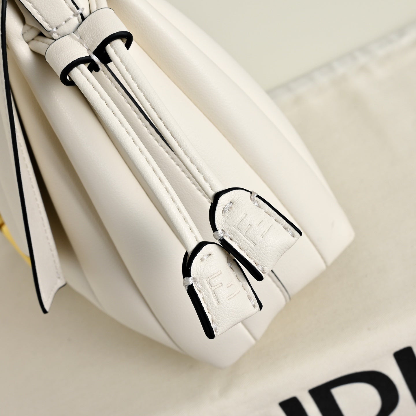 136PF106B Popular leather bag