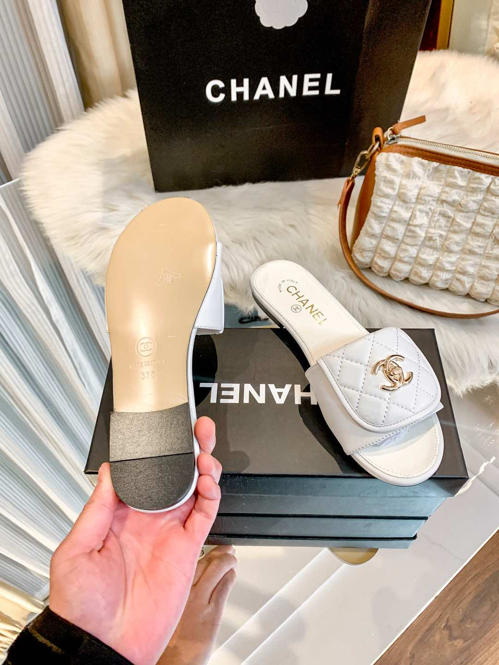 1ZC229Z Popular Slippers