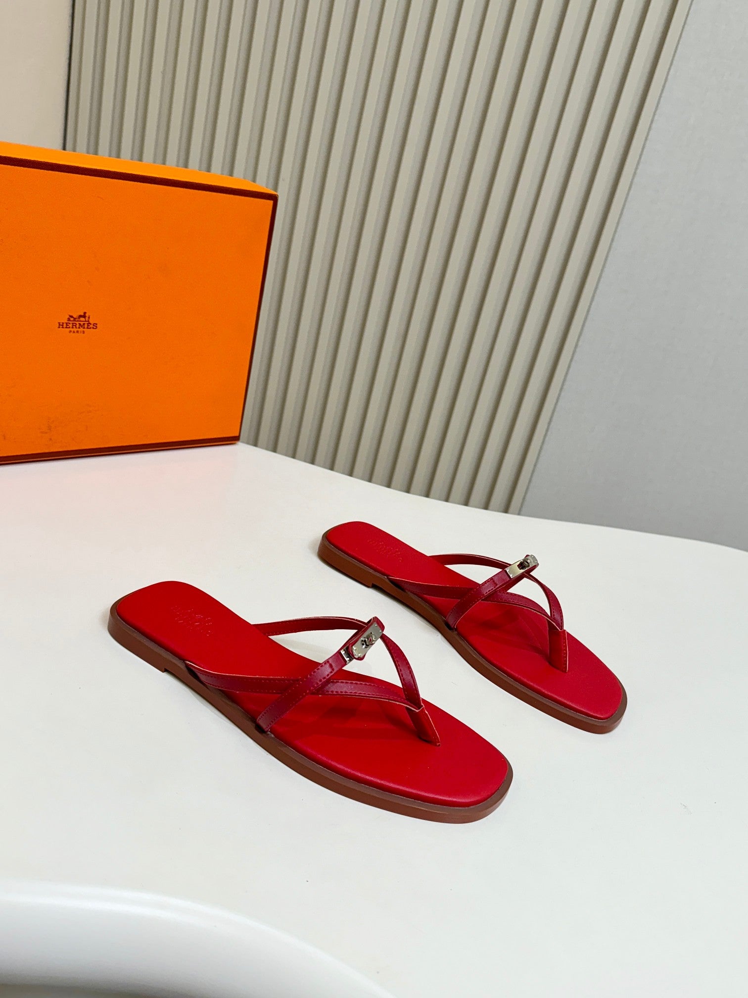 Z2X66H7 Popular high-quality leather Shoes