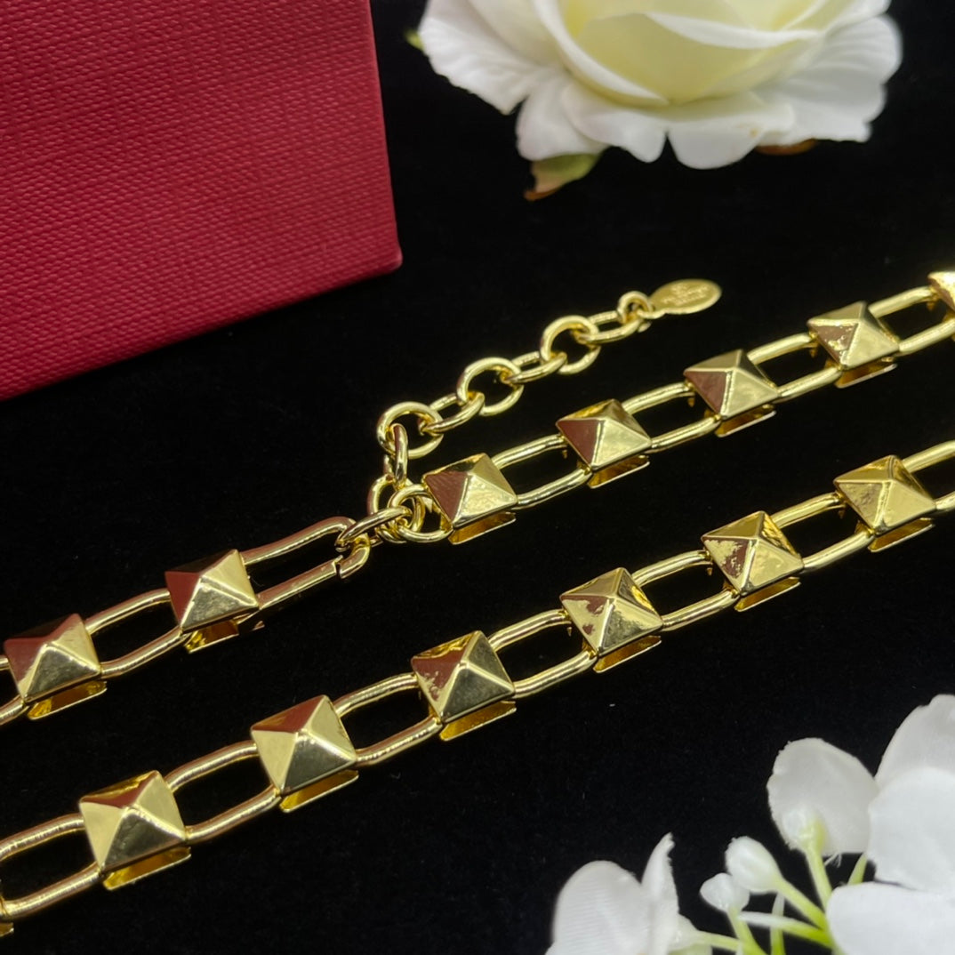 55QVL431X Popular Necklaces.Bracelet