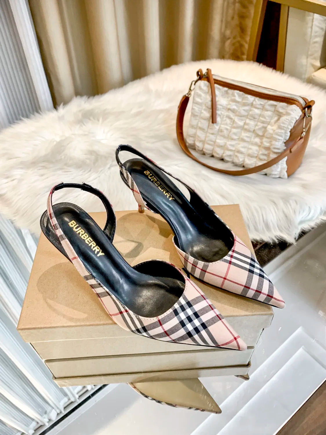 1WR261Z Popular High heels