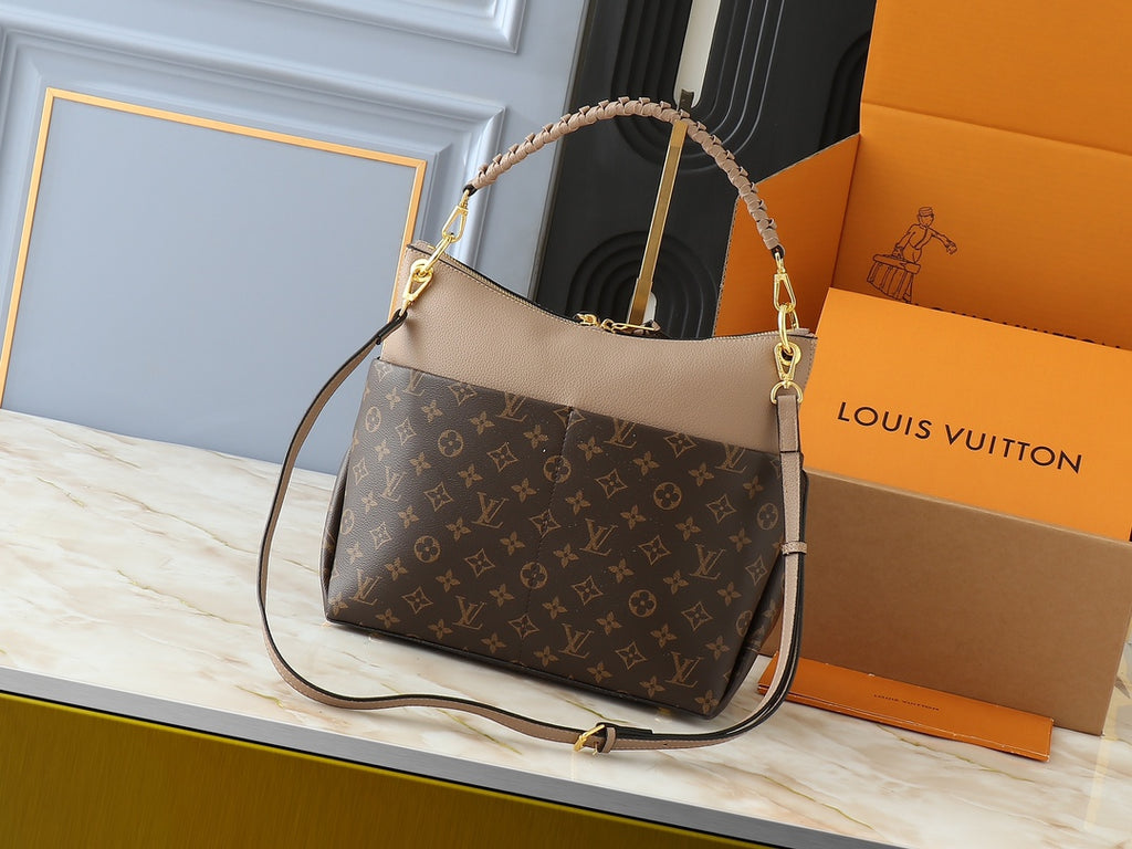 1WE115B Popular leather bag