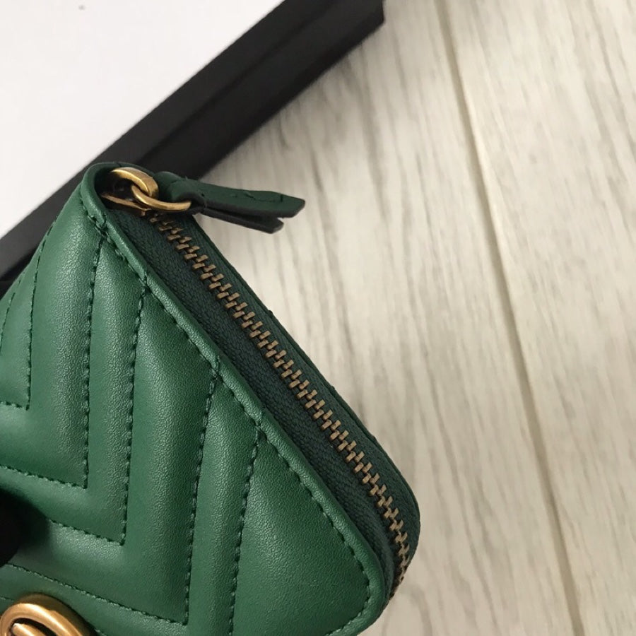 1XB81B Popular leather wallets