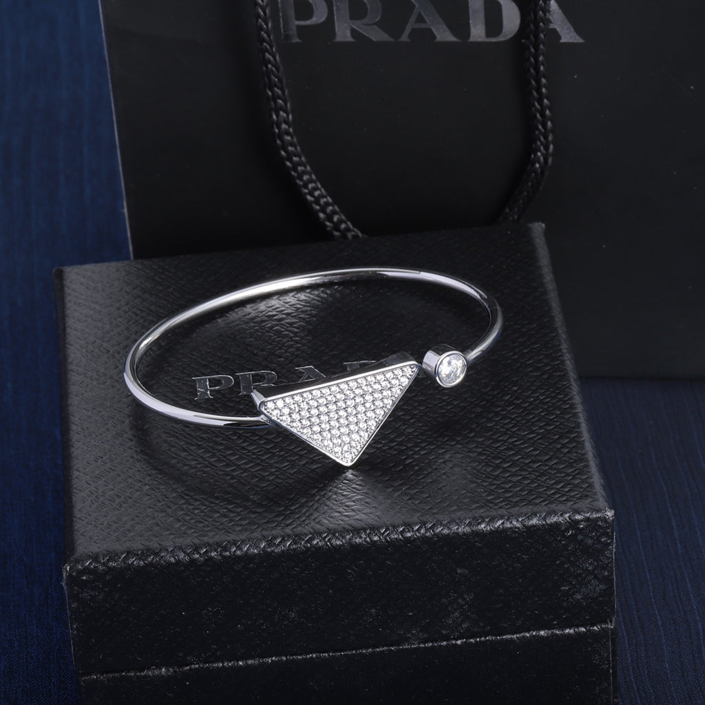 1YPD74K  Popular Bracelets