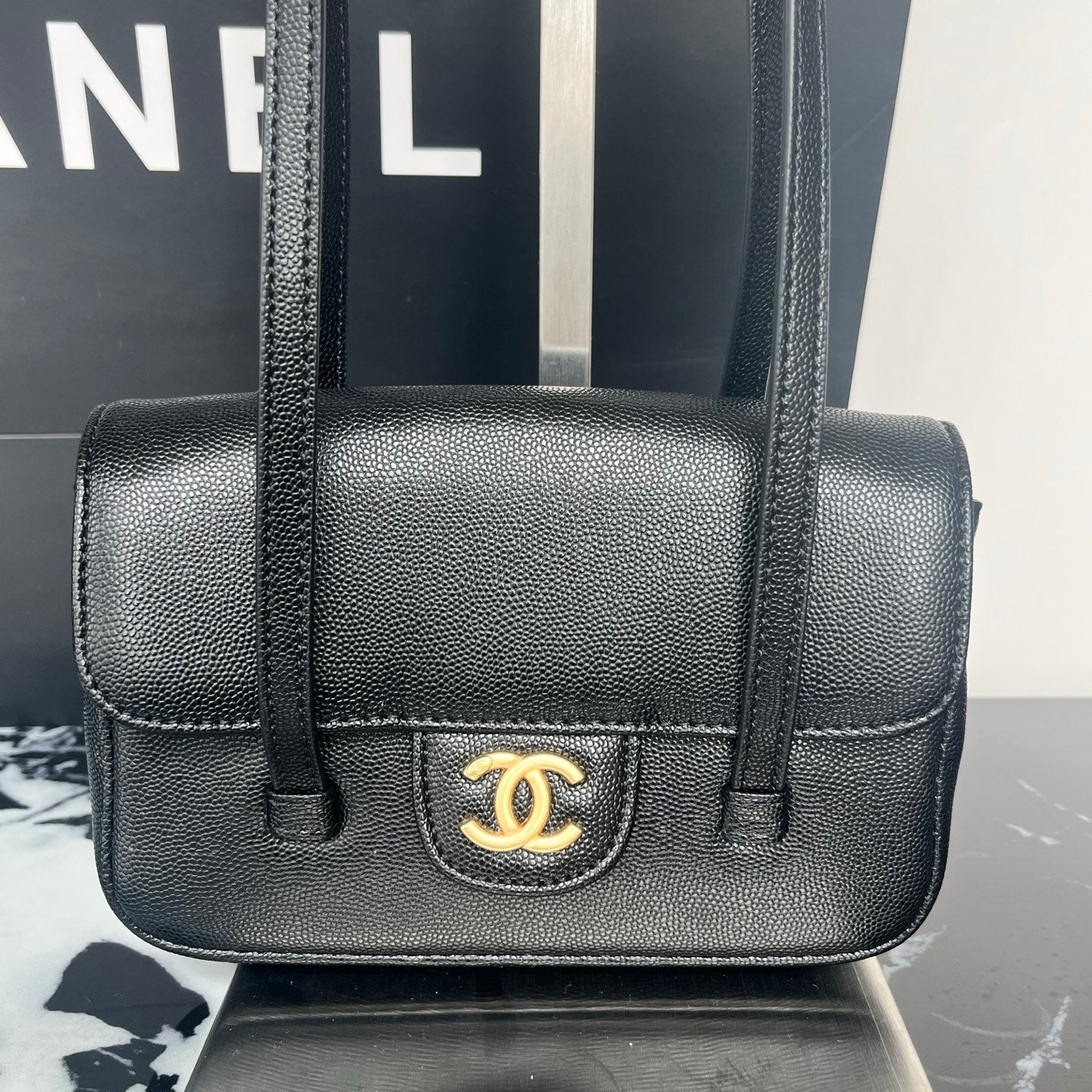 146XC1B Popular leather bag