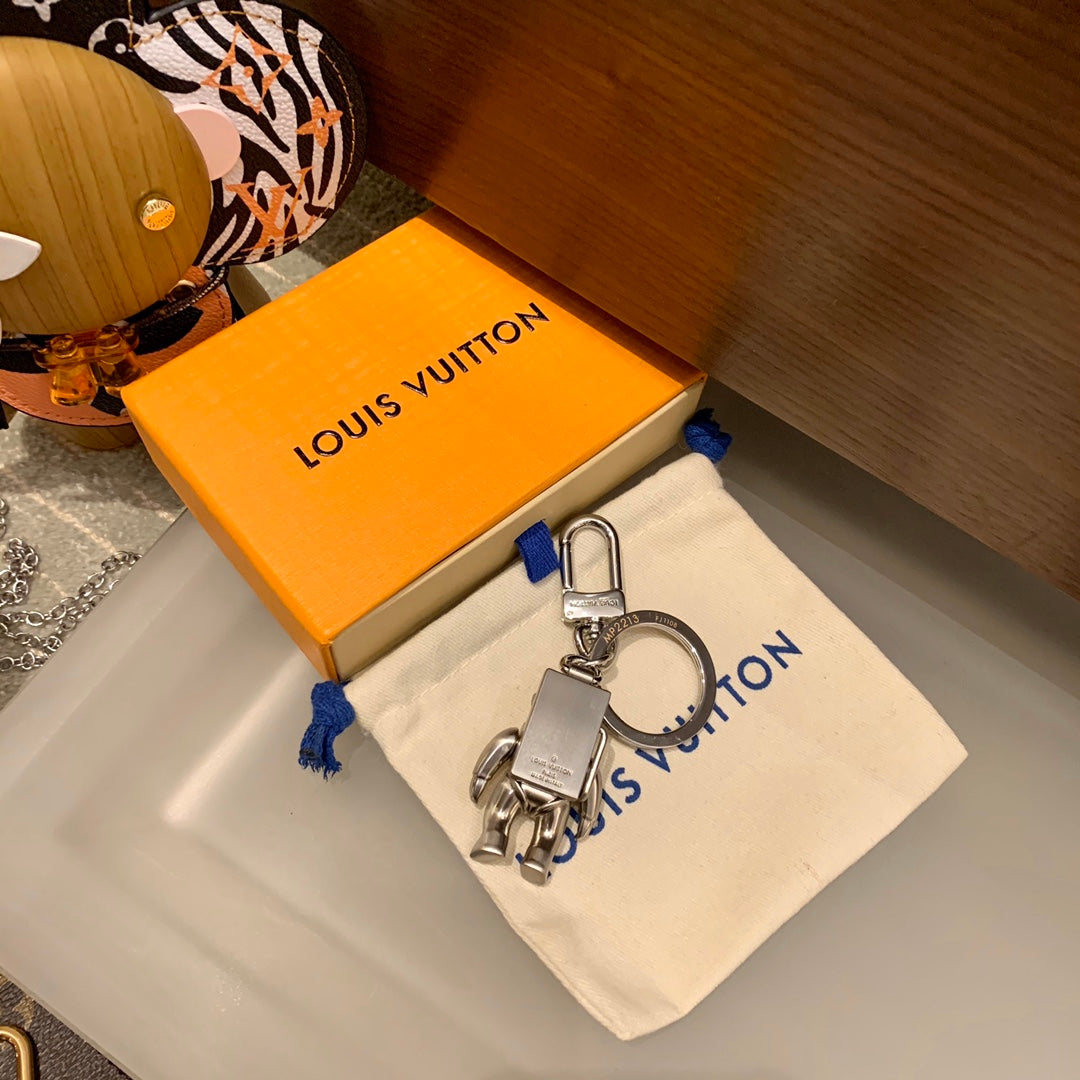 35QE9A Popular bag 's charms accessories