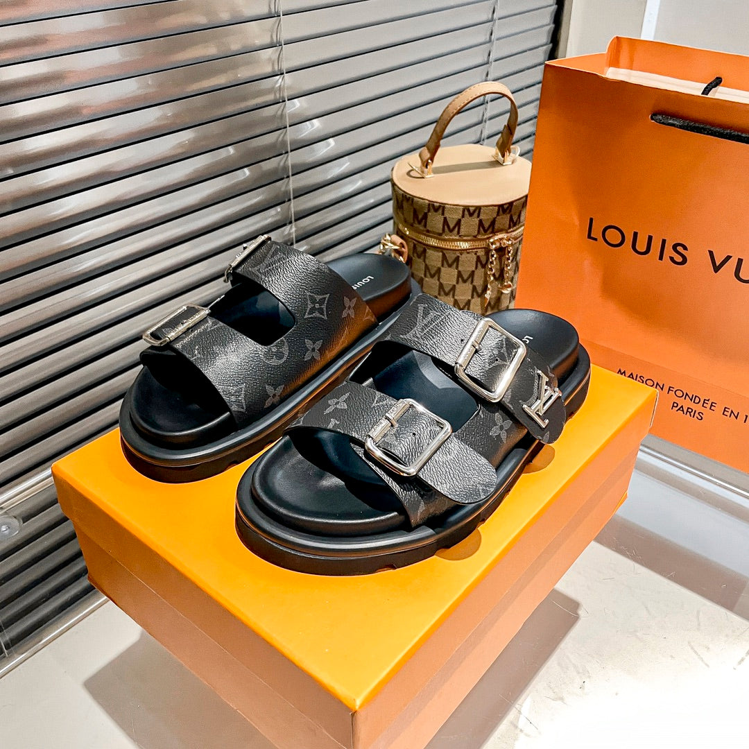 14E194Z Popular Slippers
