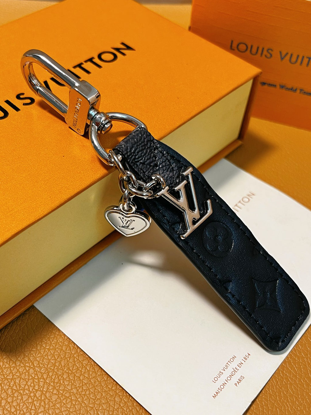 35QE8A Popular bag 's charms accessories
