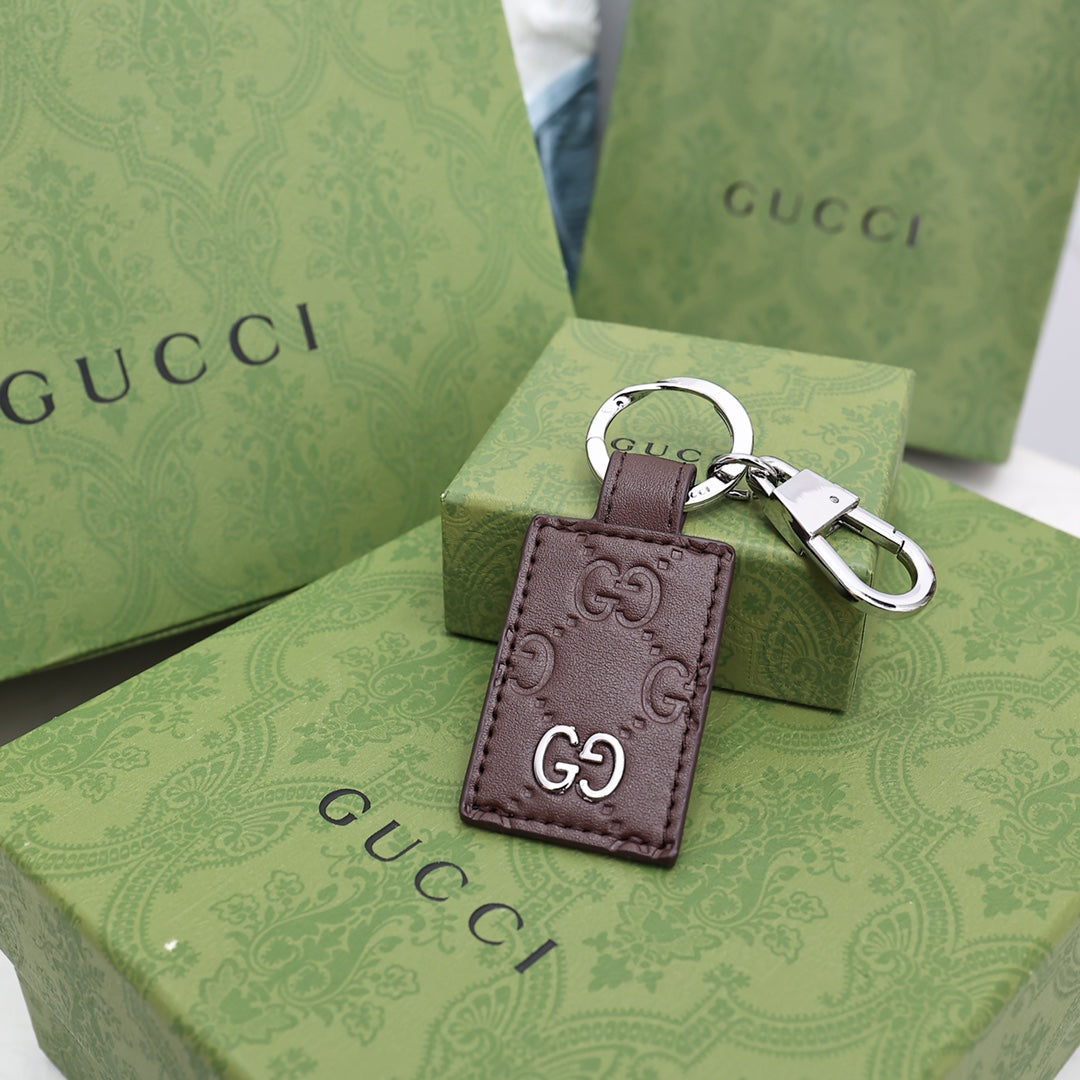 35ZB102A Popular bag 's charms accessories