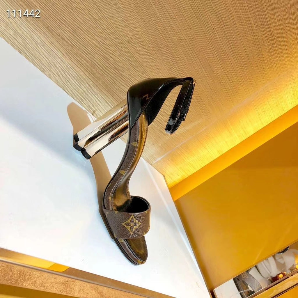 245RE30Z Popular leather High heels
