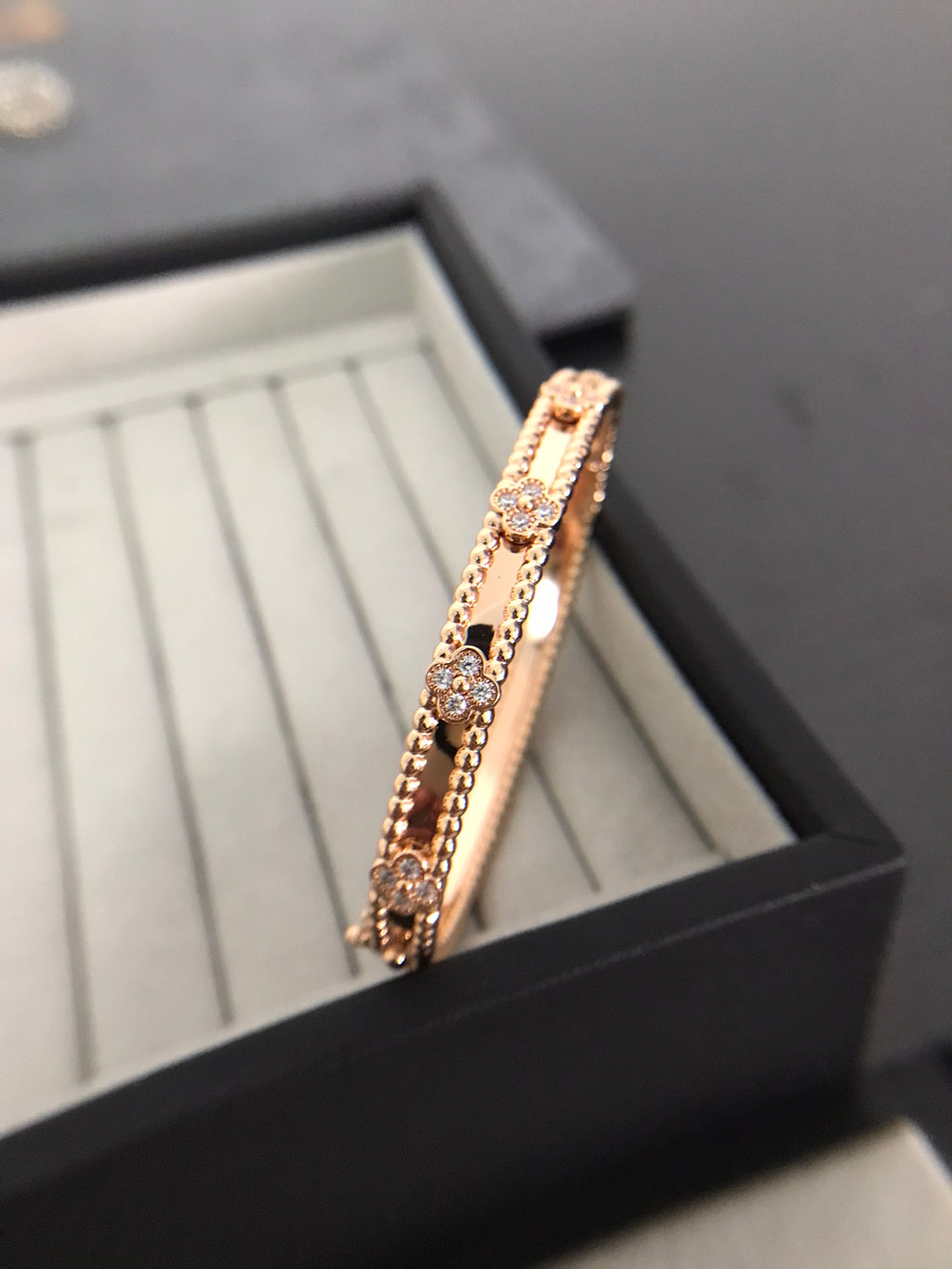 55QVC81K  Popular Bracelets