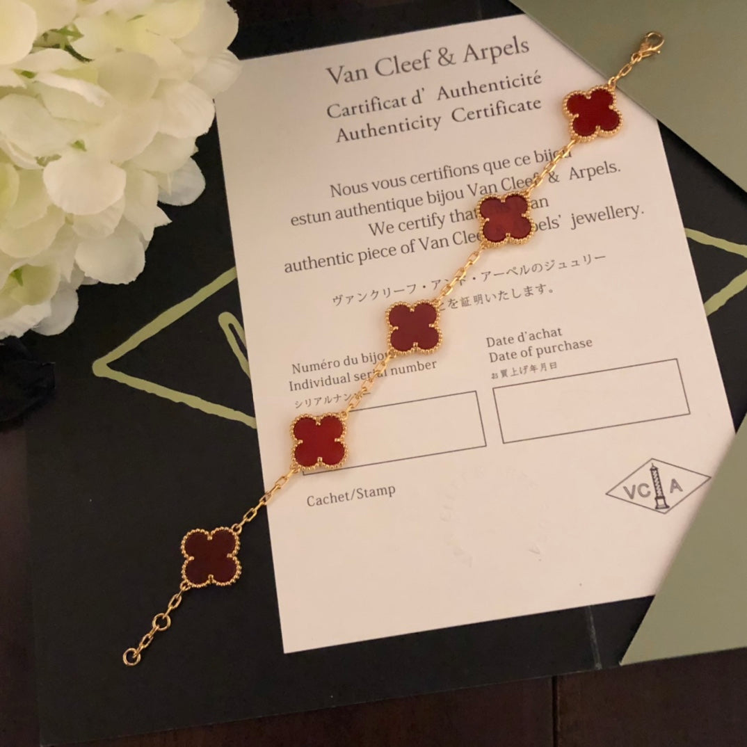 5XVA180K  Popular bracelets 5 flowers normal size1.5cm flower