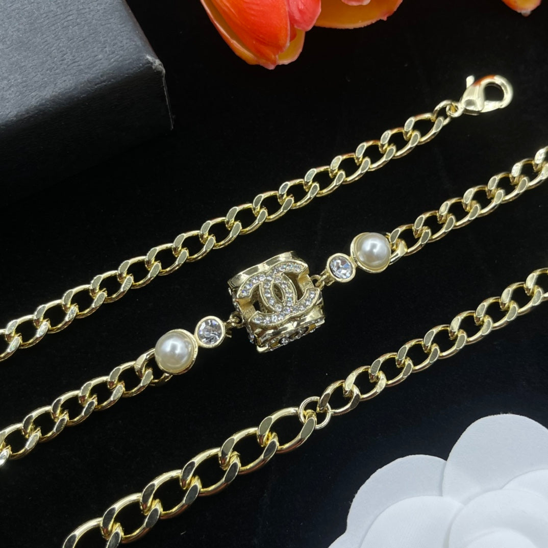 14C923X  Popular  Necklaces
