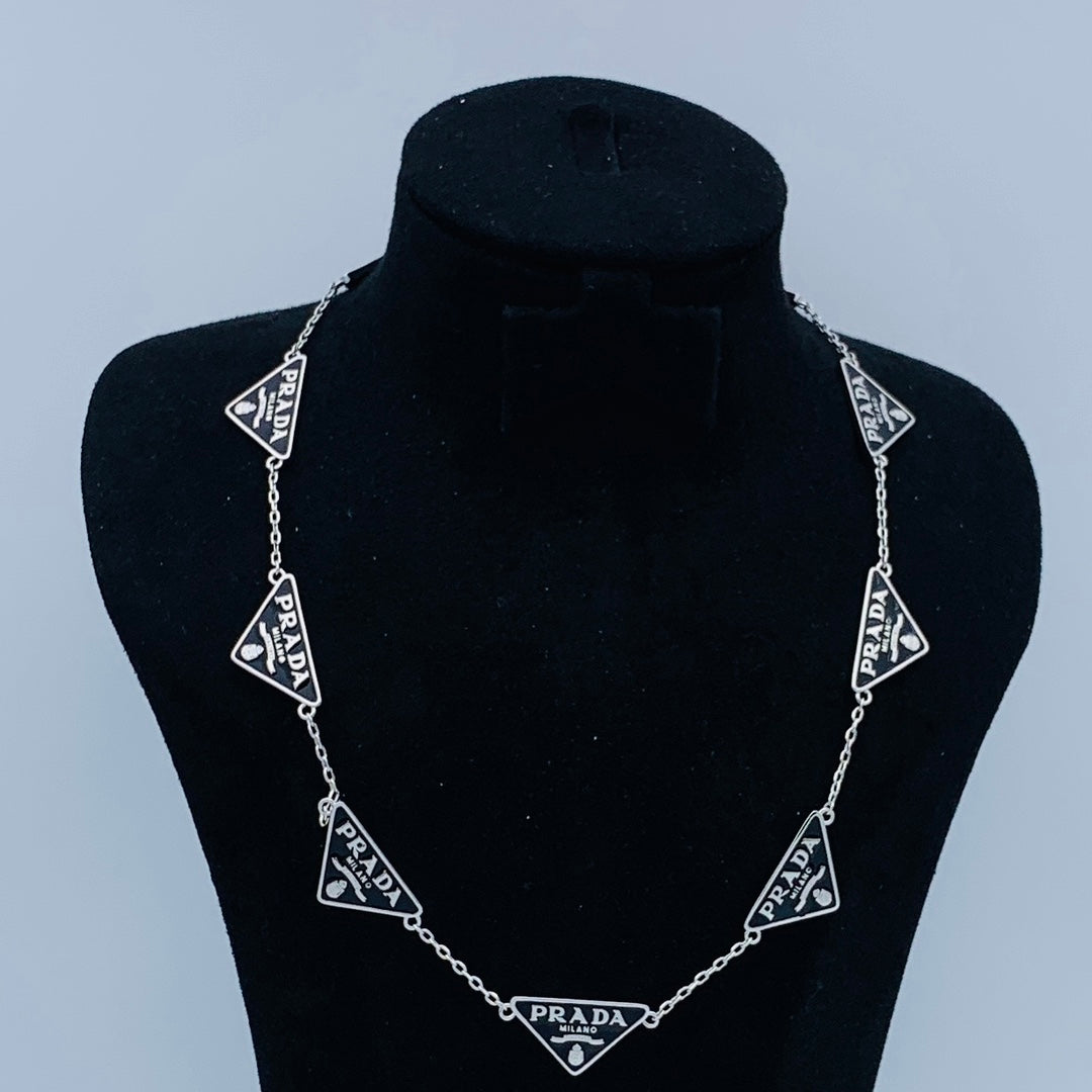 8XPD27X  Popular   Necklaces