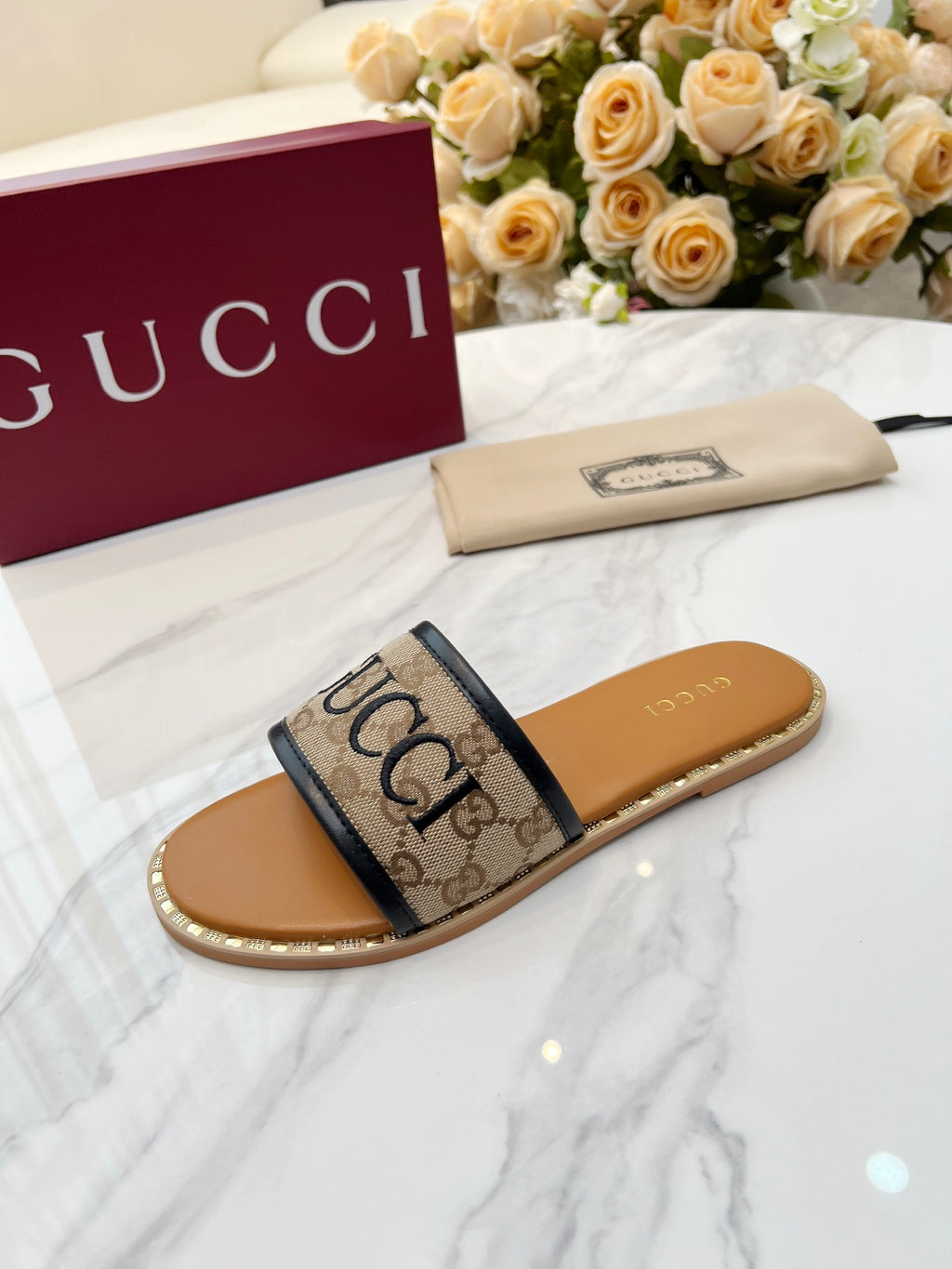 255QB29Z Popular Slippers