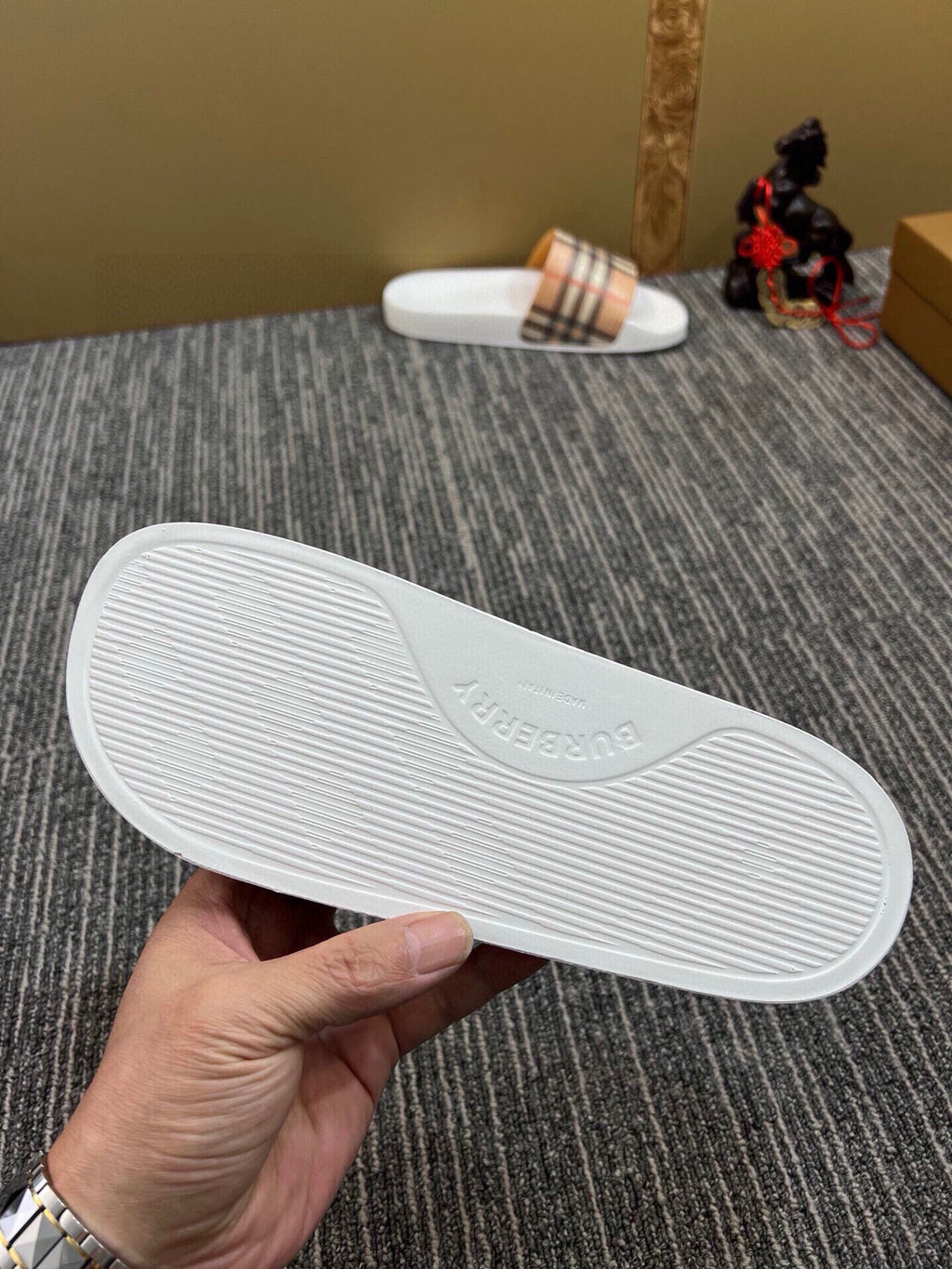 535ZR260Z Popular Slippers