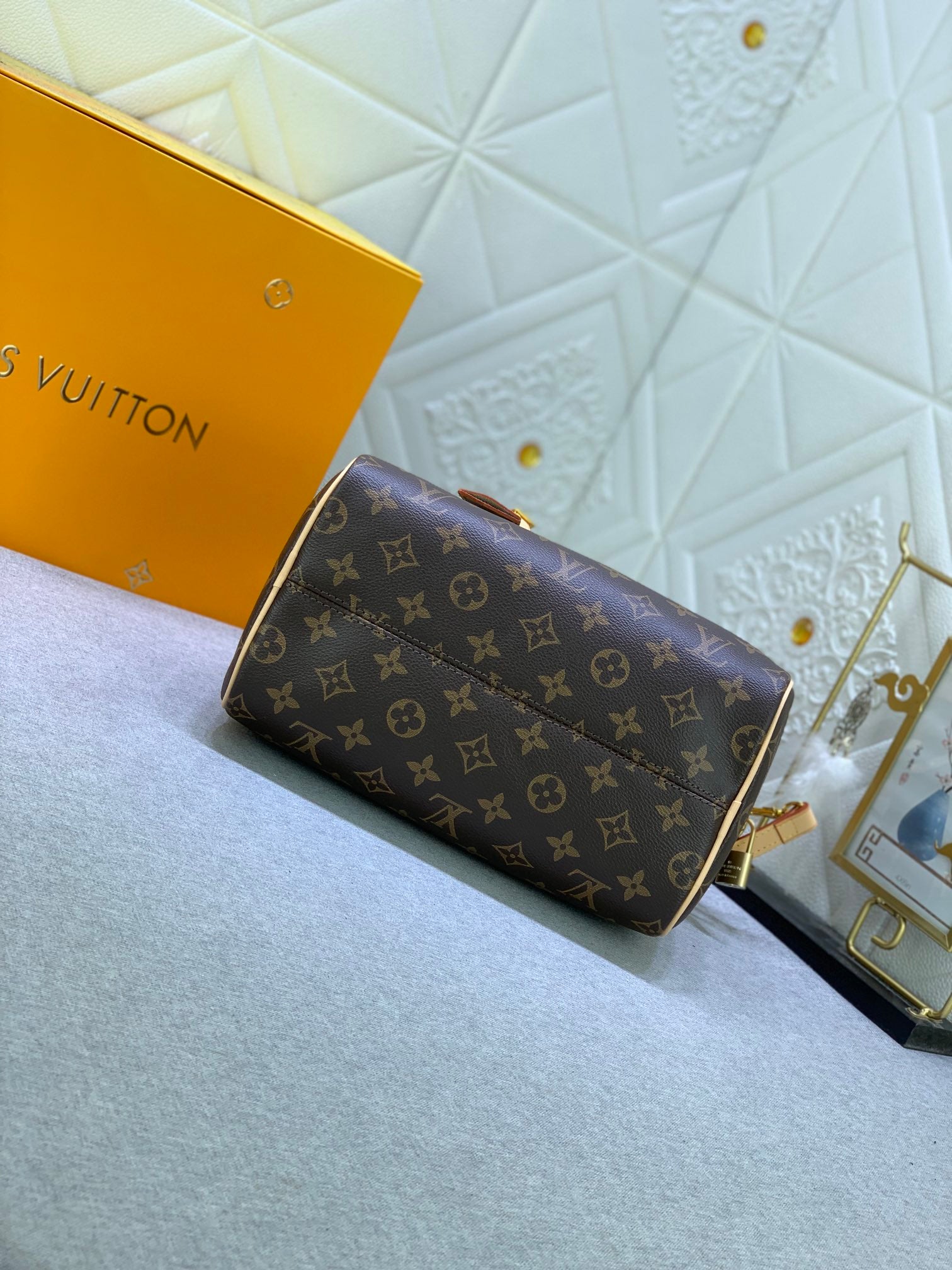 2XE268B Popular  leather bag 