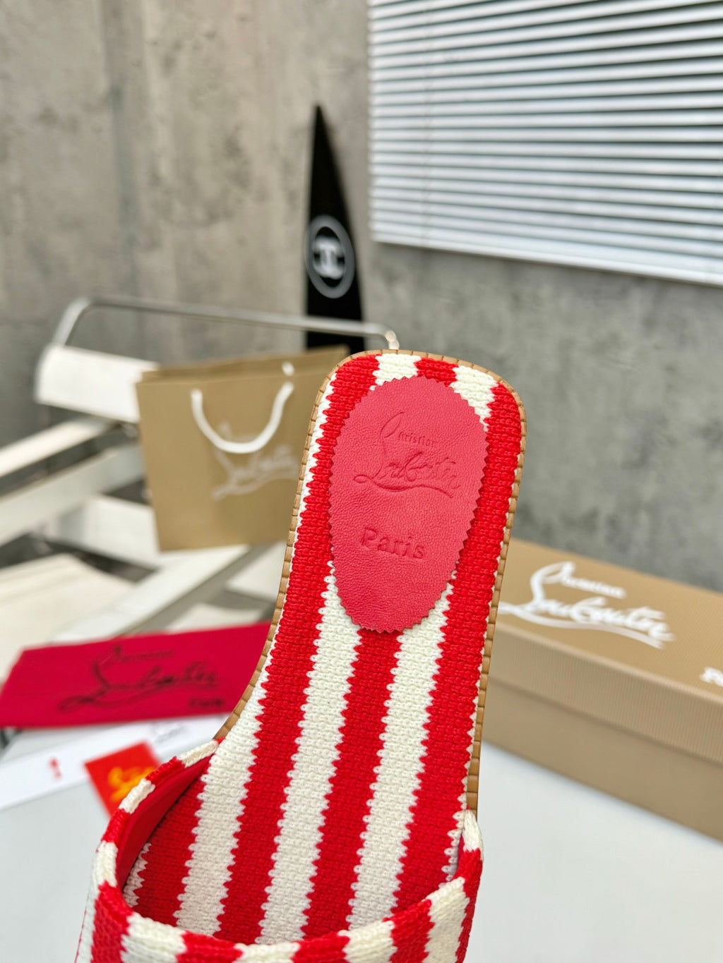 JXA10Z Popular leather + knitted sandals