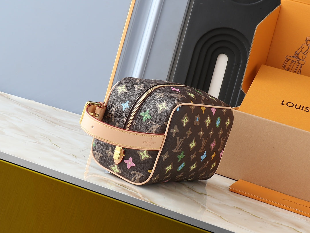 15RE69B  Popular   leather bag