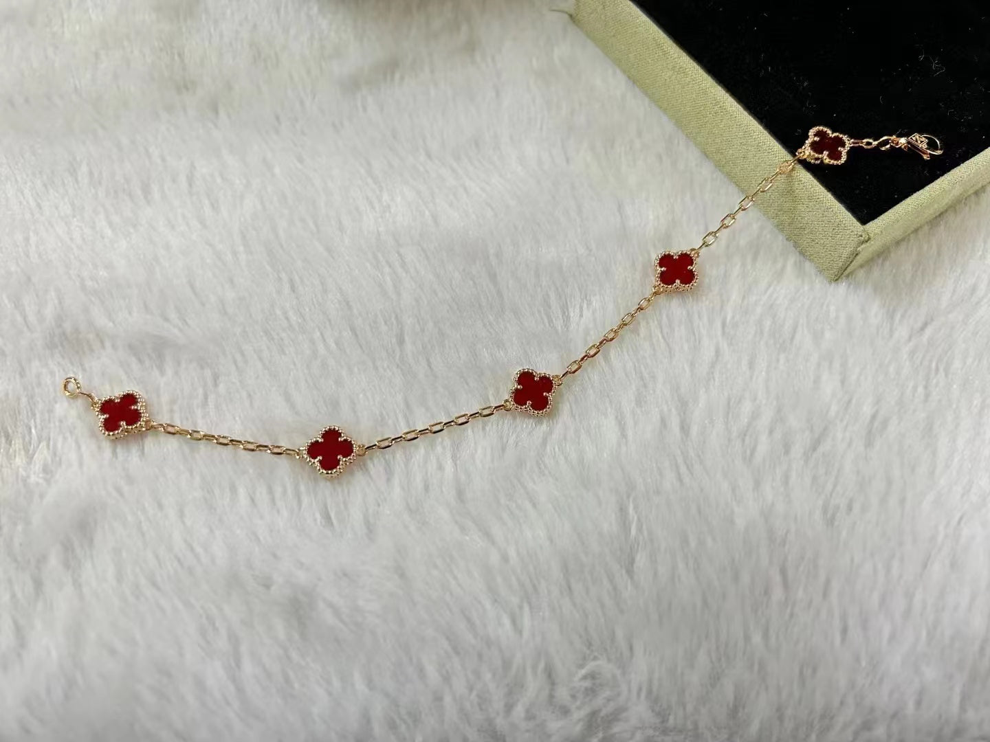 5XVA183K  Popular bracelets 6 flowers mini size 0.9cm flower