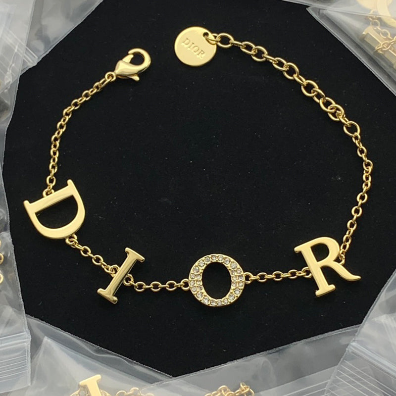 84D36X  Popular    Bracelets Necklaces