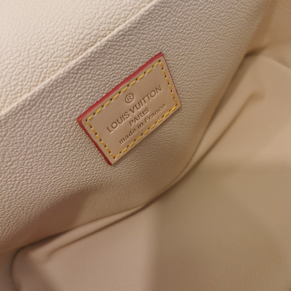 1XE273B Popular  leather bag 