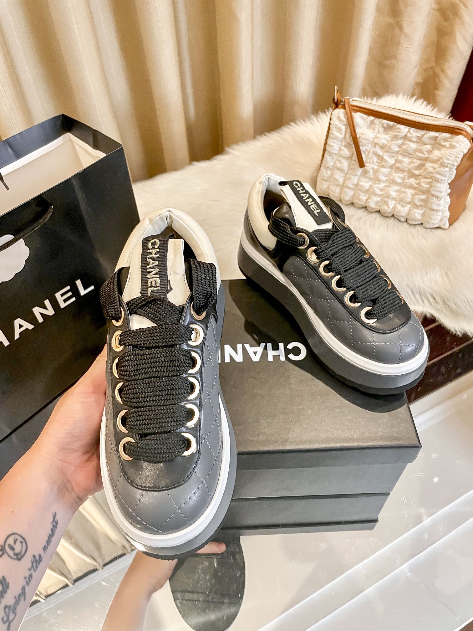 1JC20Z Popular shoes