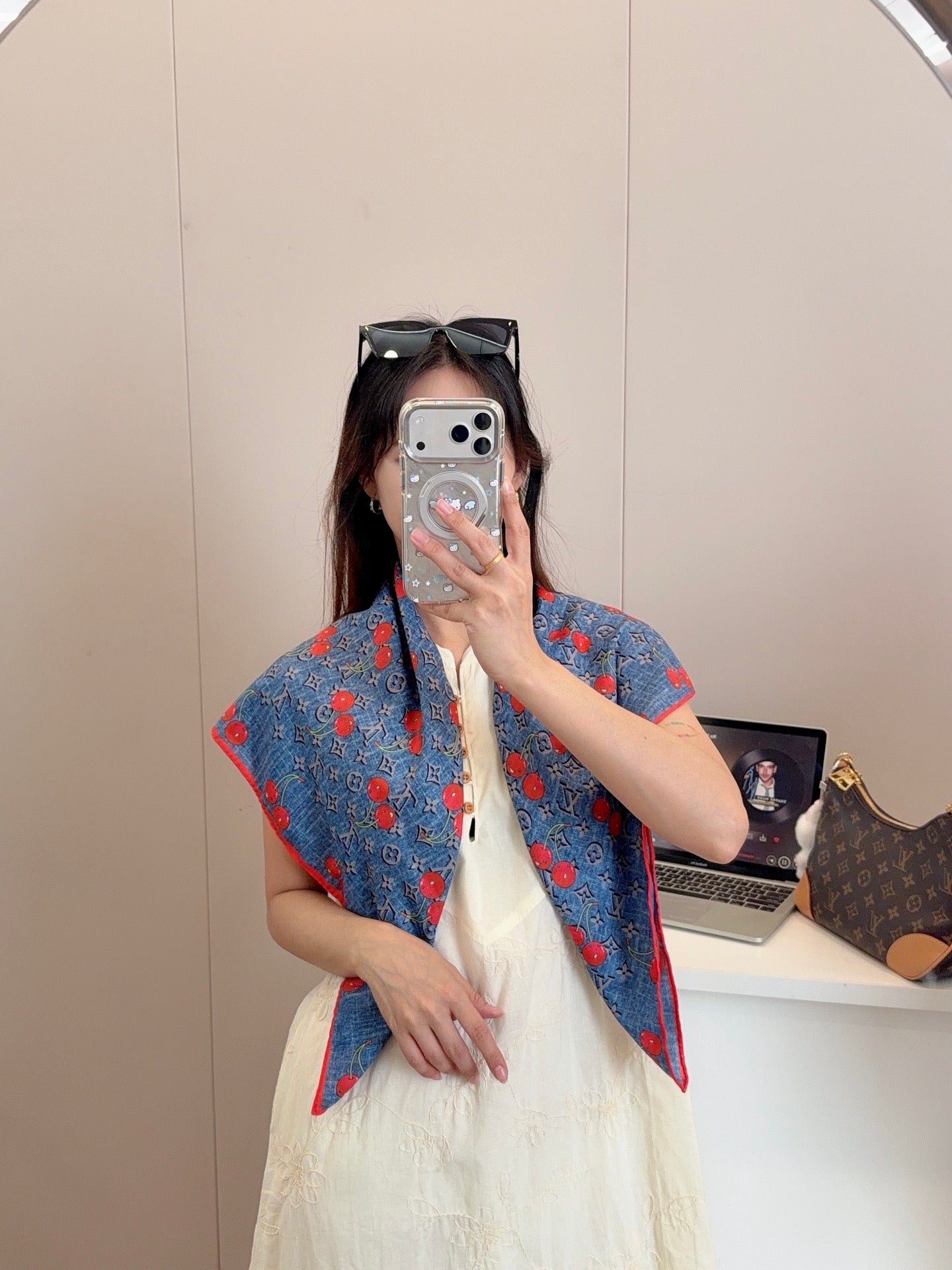 136NE31W Popular Silk Scarve