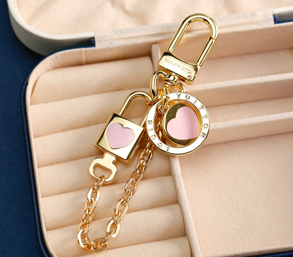 35QE16A Popular bag 's charms accessories