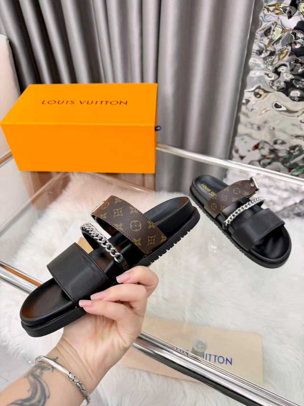 Z2N46E14 Popular high-quality Shoes