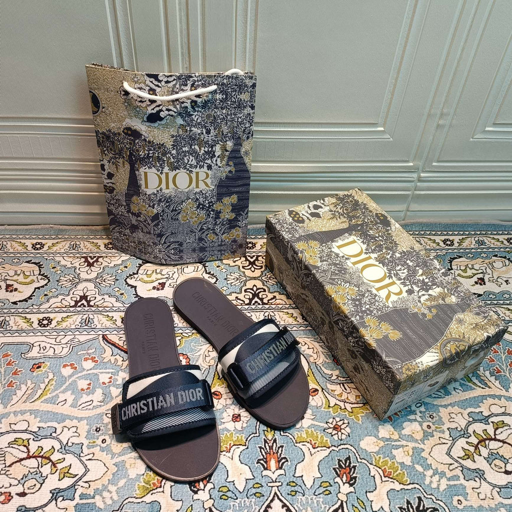 14D20Z Popular Slippers