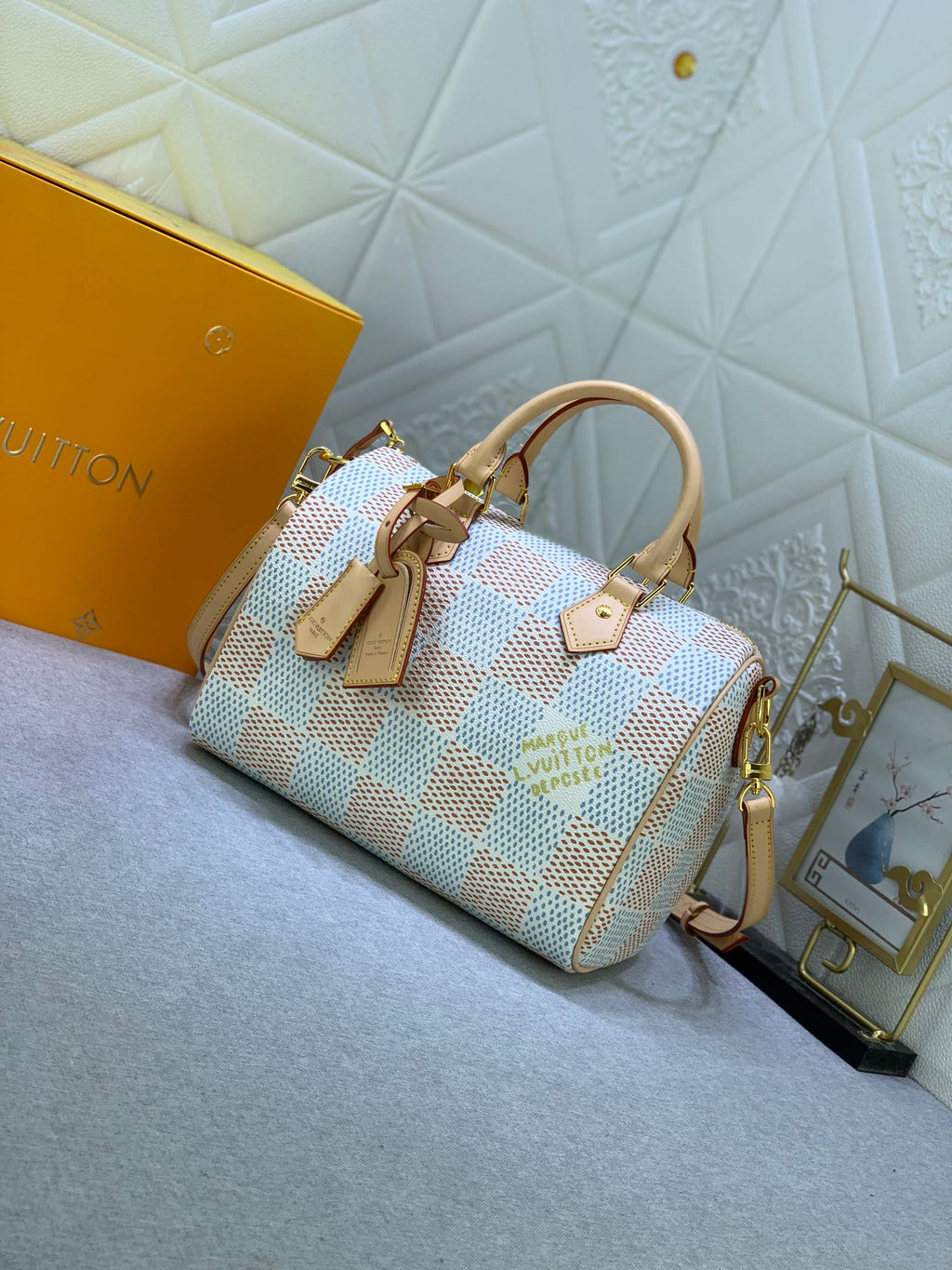 2XE269B Popular  leather bag 