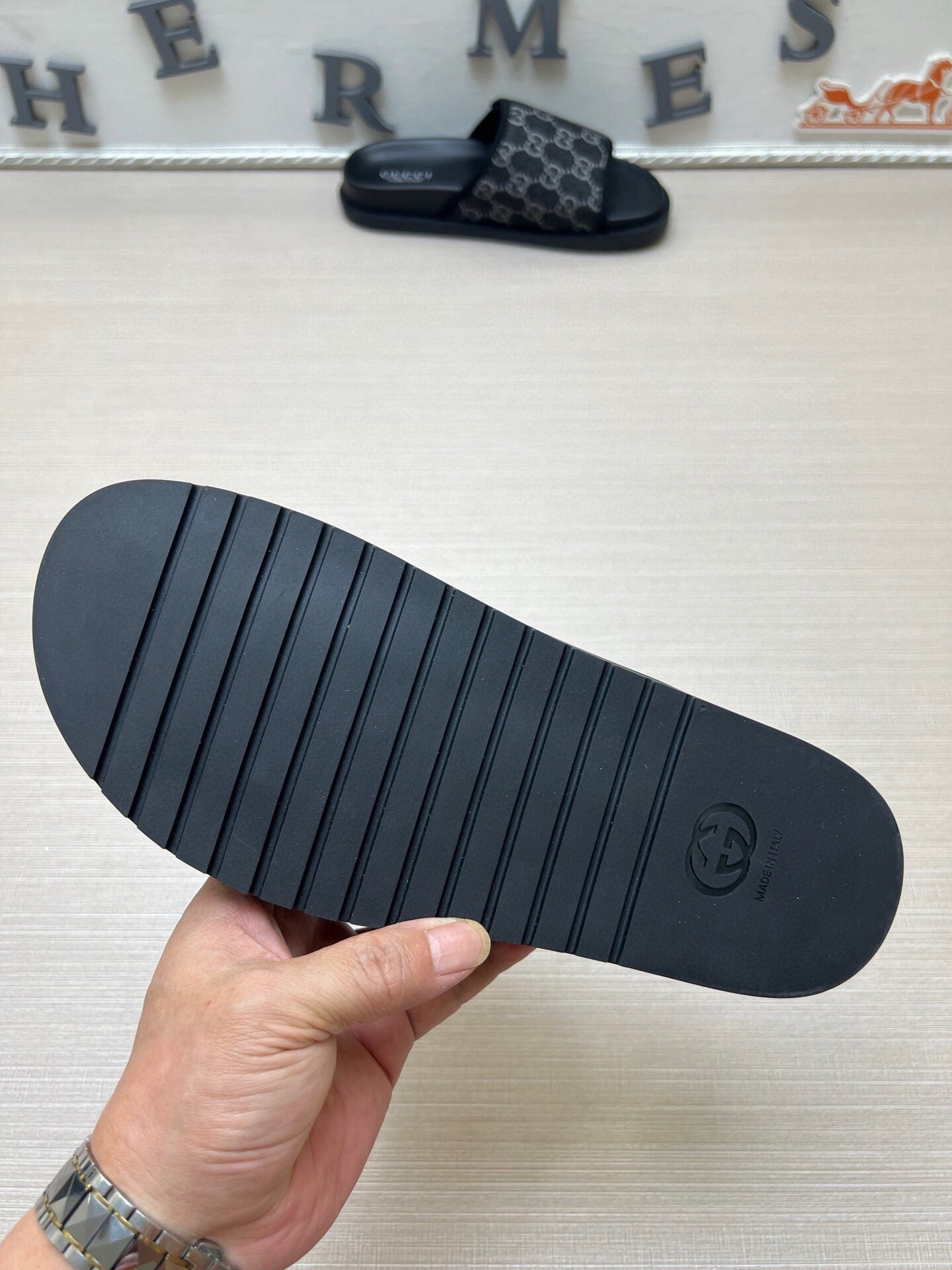 5LB231Z Popular Slippers