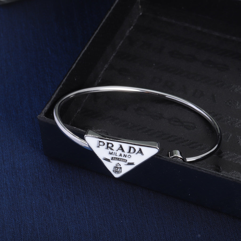 1YPD68K  Popular Bracelets