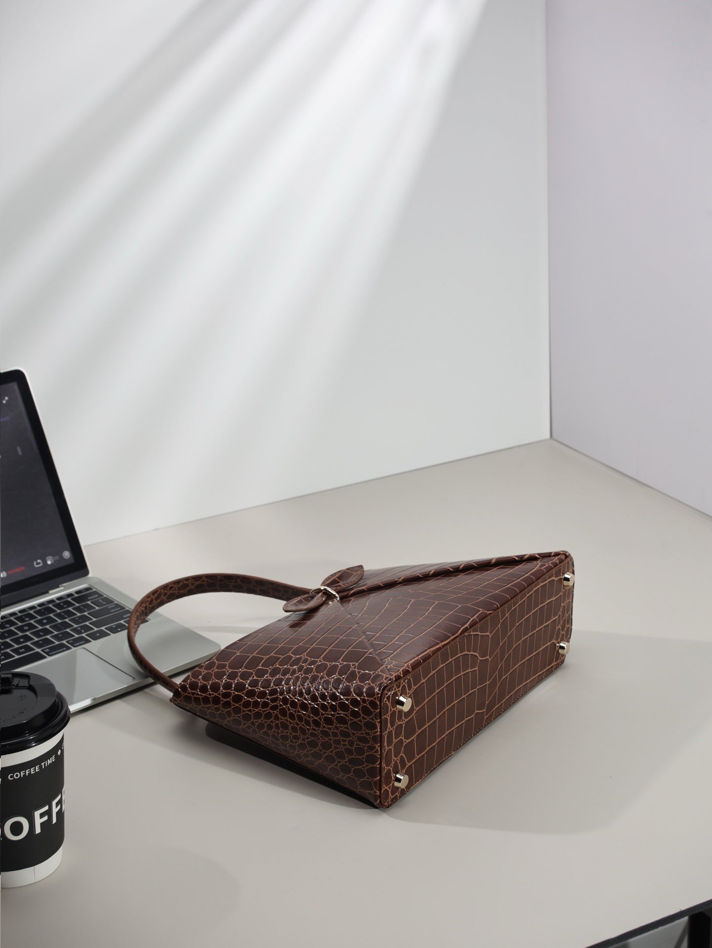136PD90B Popular leather bag