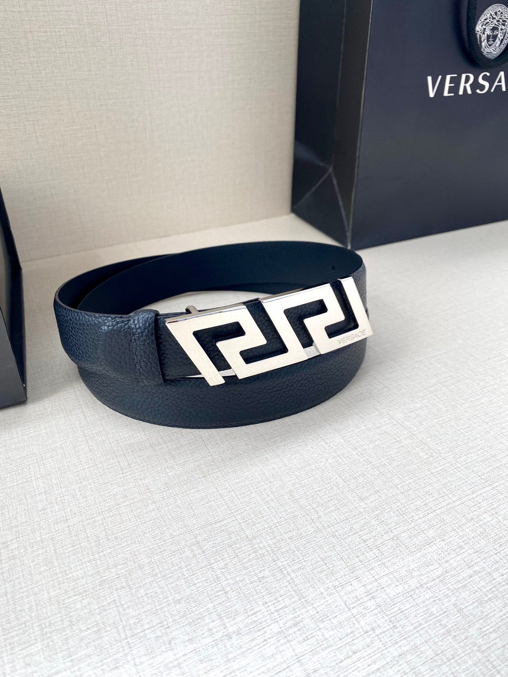 1WV166P Popular   High quality belt With full package