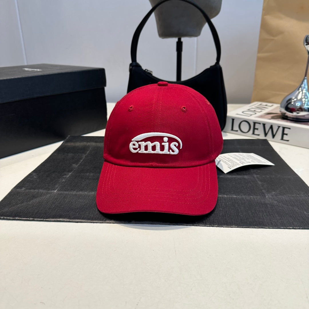 16XA9M Popular hats