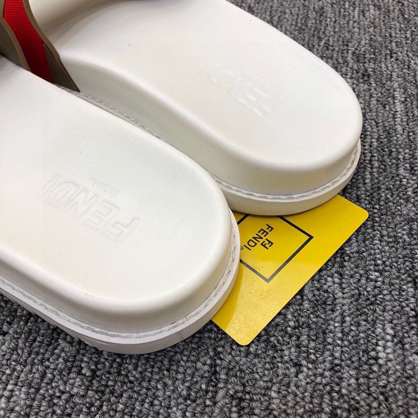5XF108Z Popular Slippers
