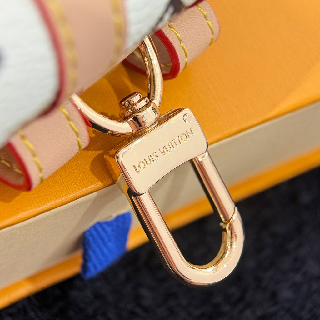 35ZE6A Popular bag 's charms accessories