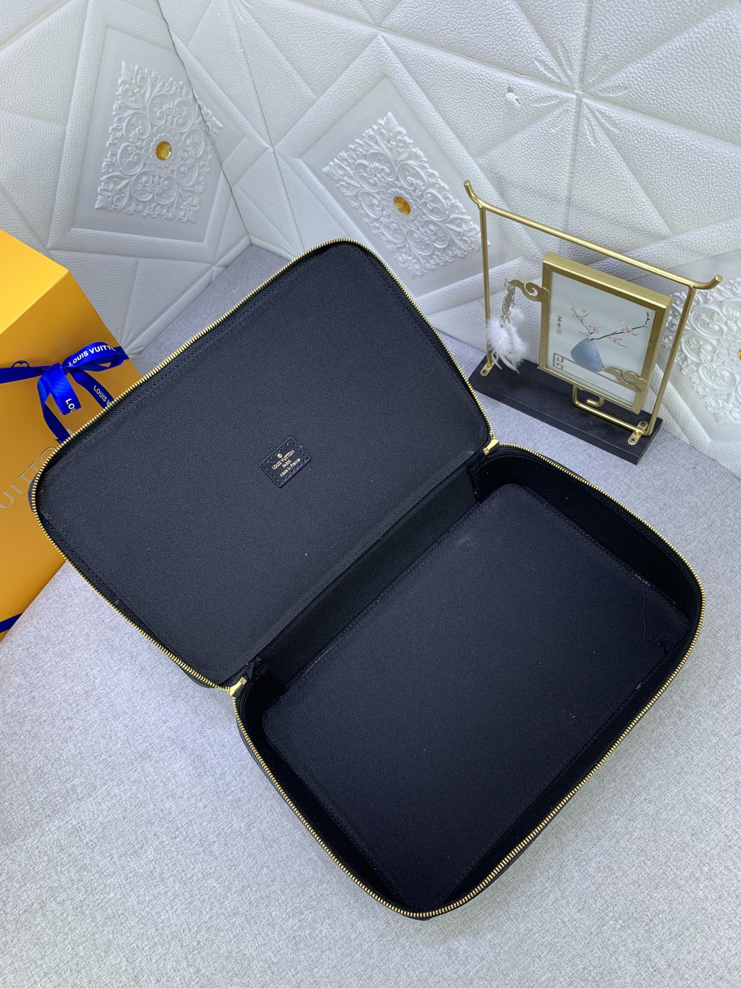 1XE272B Popular  leather bag 