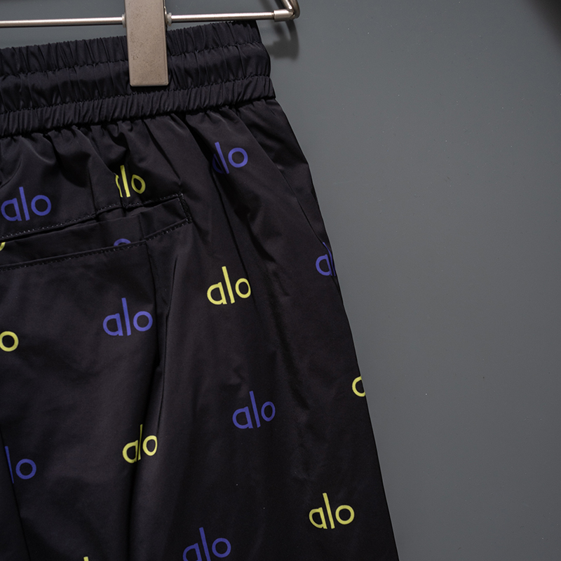 136ND7U Popular shorts