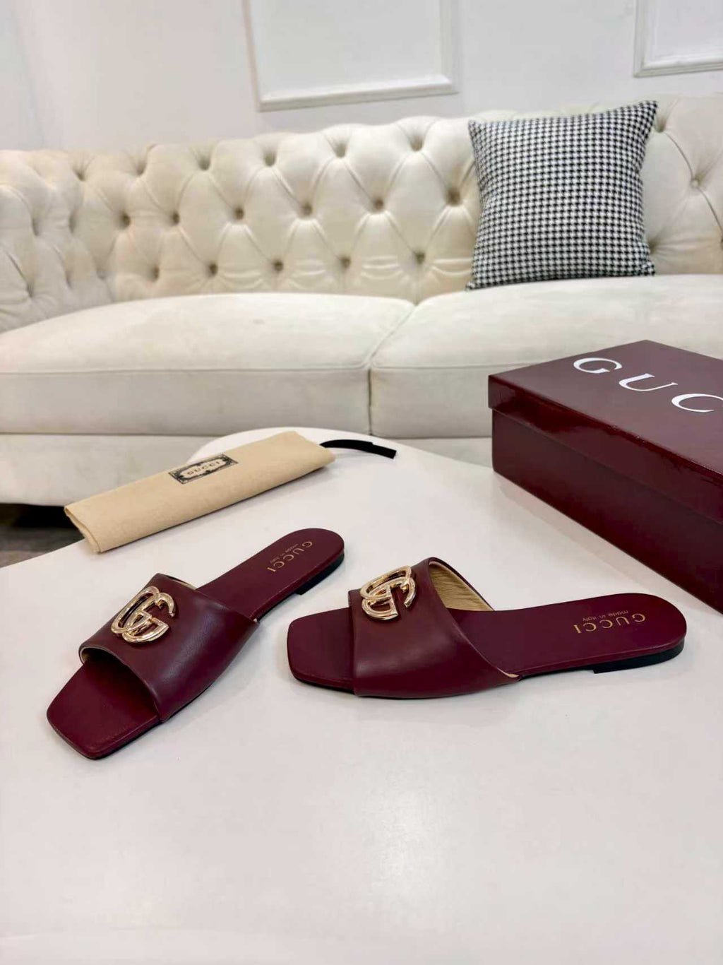 Z2P36B44 Popular high-quality leather Shoes