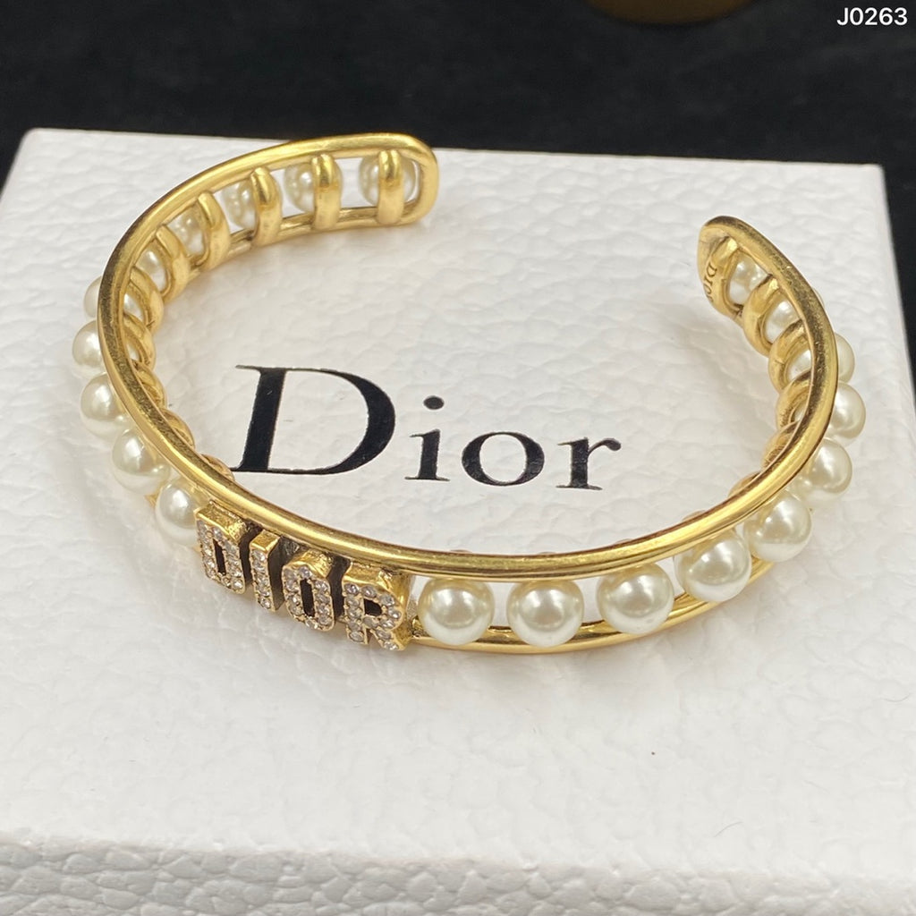 1YD28K  Popular Bracelets