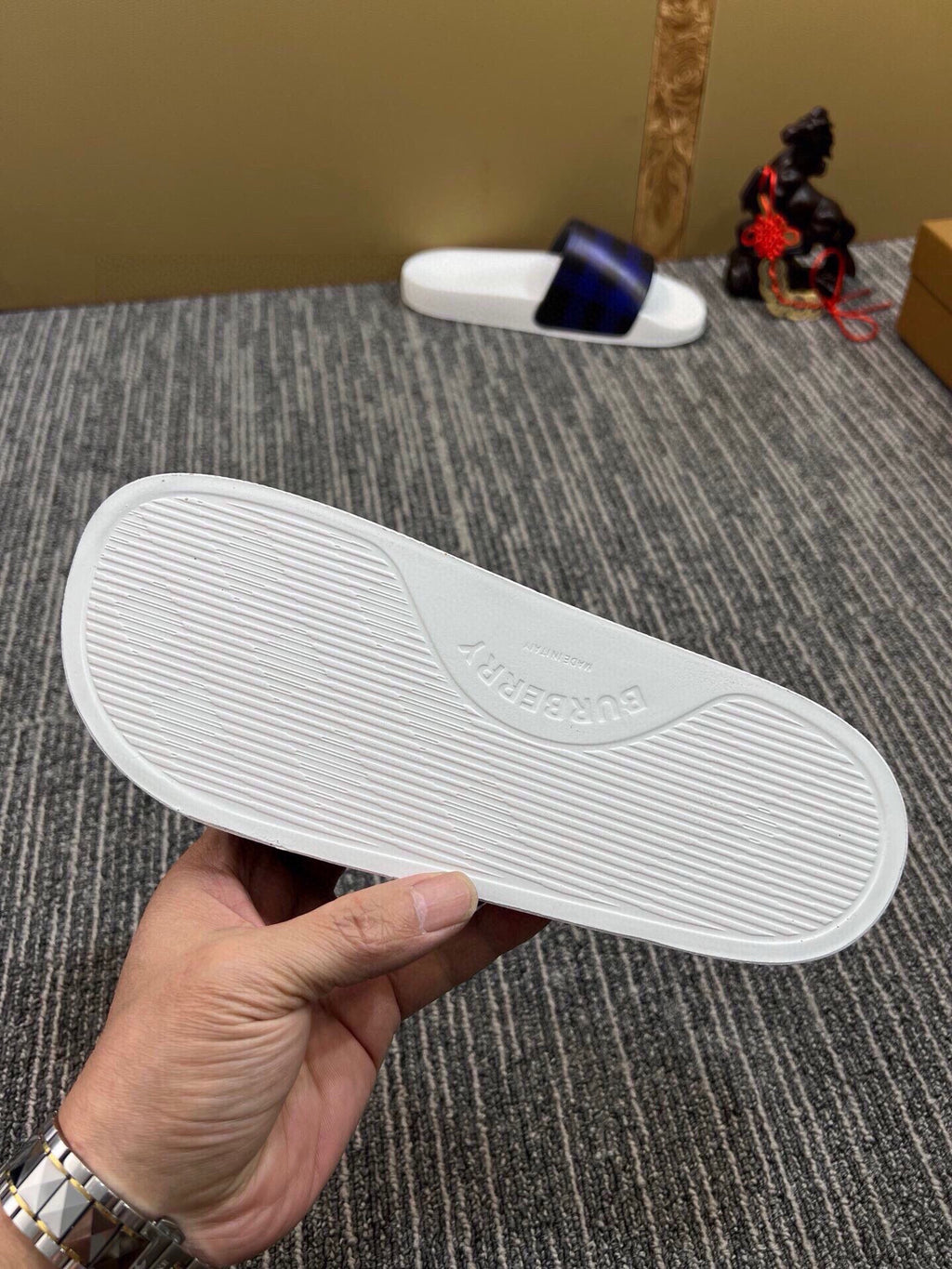 535ZR262Z Popular Slippers
