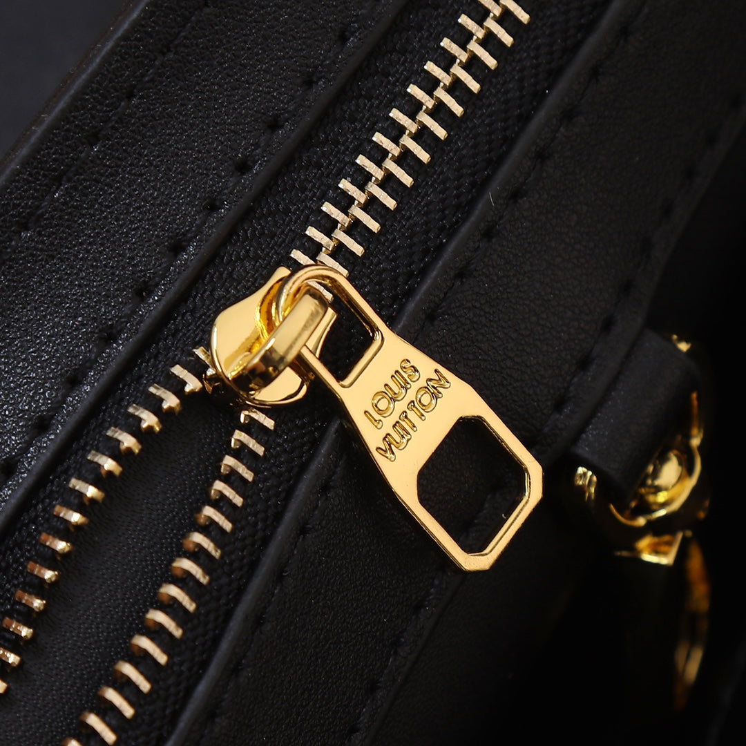 1XE441B Popular    leather bag