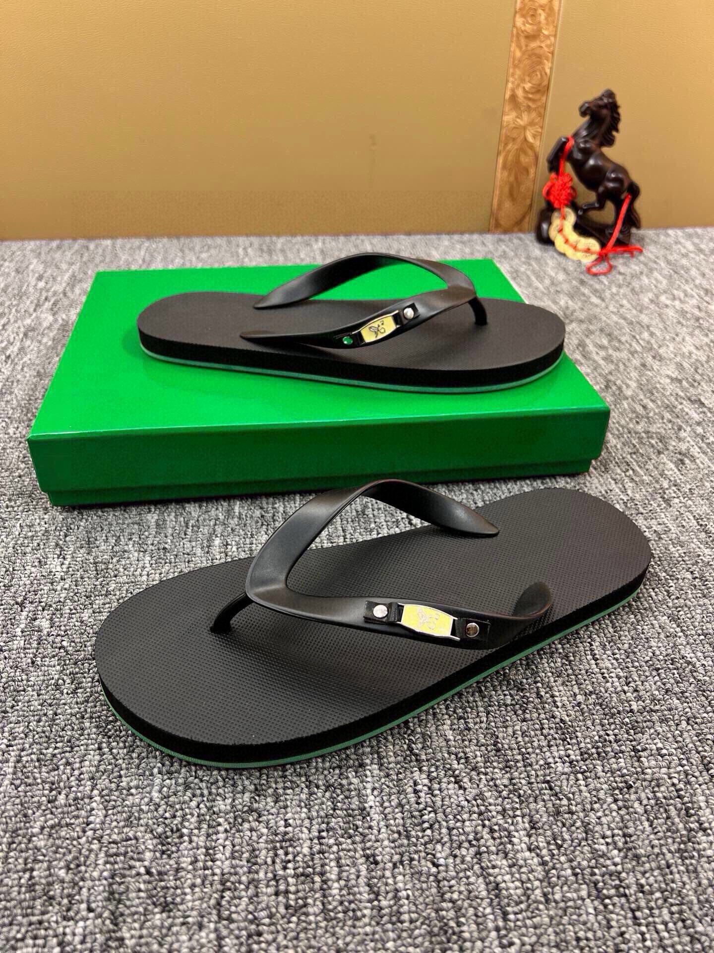535ZA292Z Popular Slippers