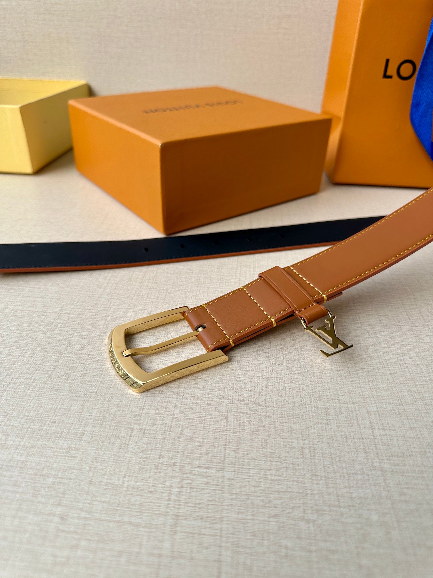 1WE160P Popular High quality belt With full package