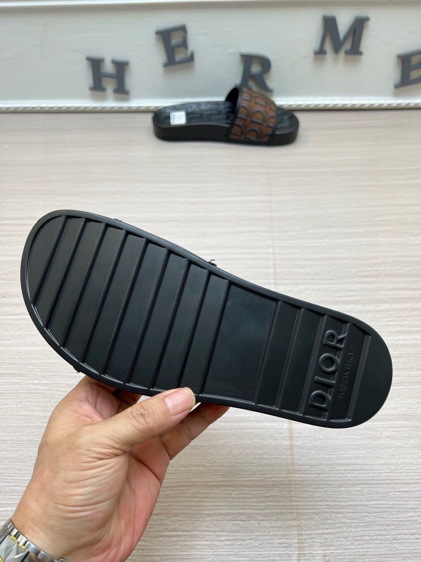 5LD214Z Popular Slippers