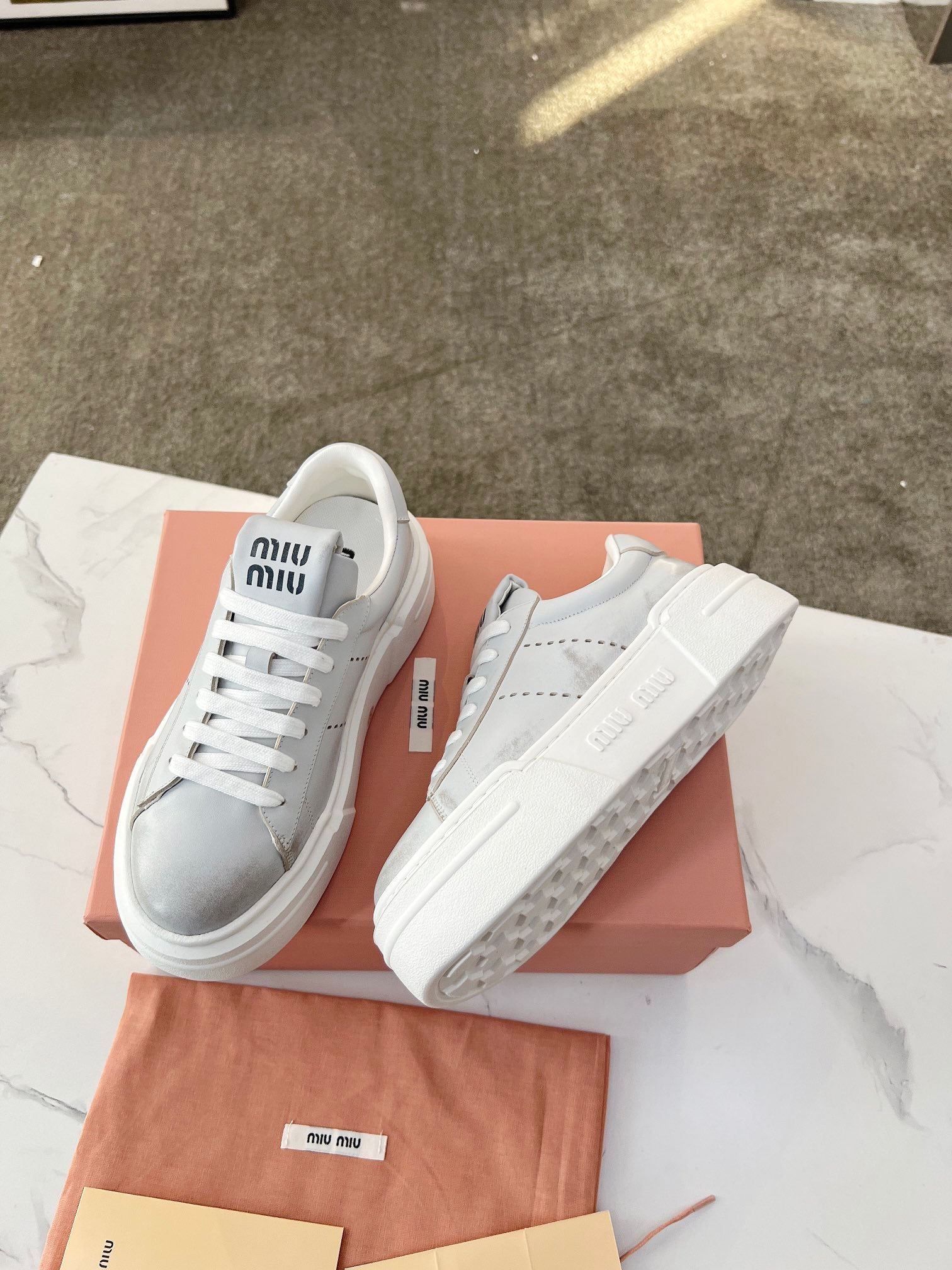 285ZA55Z Popular high-quality shoes